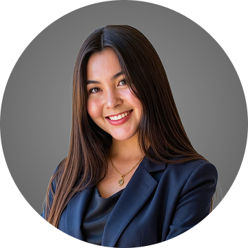 Zhanna Tsakiris, Creative Marketing Director at FastWill